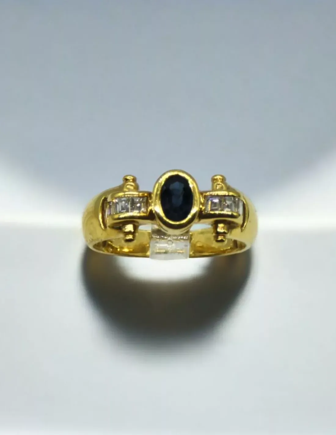 Store Anillo piedra oval azul con diamantes baguette oro 18k - T.14 Anillos Con Brillantes | Anillos De Oro