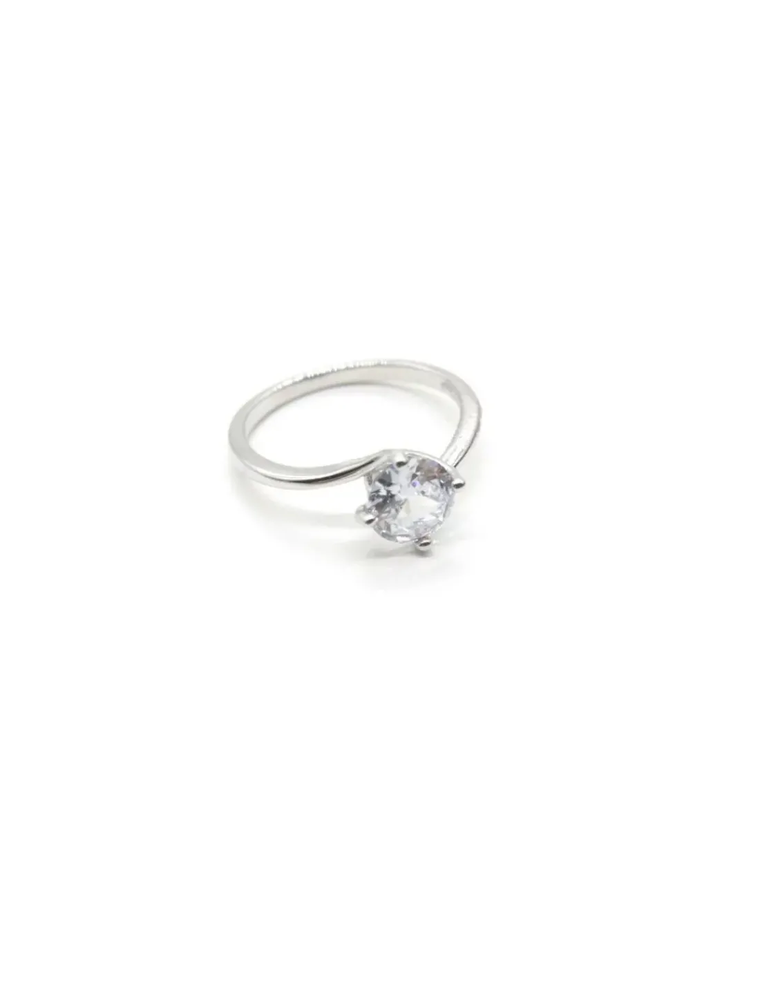 Fashion Anillo solitario circonita 7mm 4 garras ladeadas Plata de Ley Anillos De Plata | Anillos