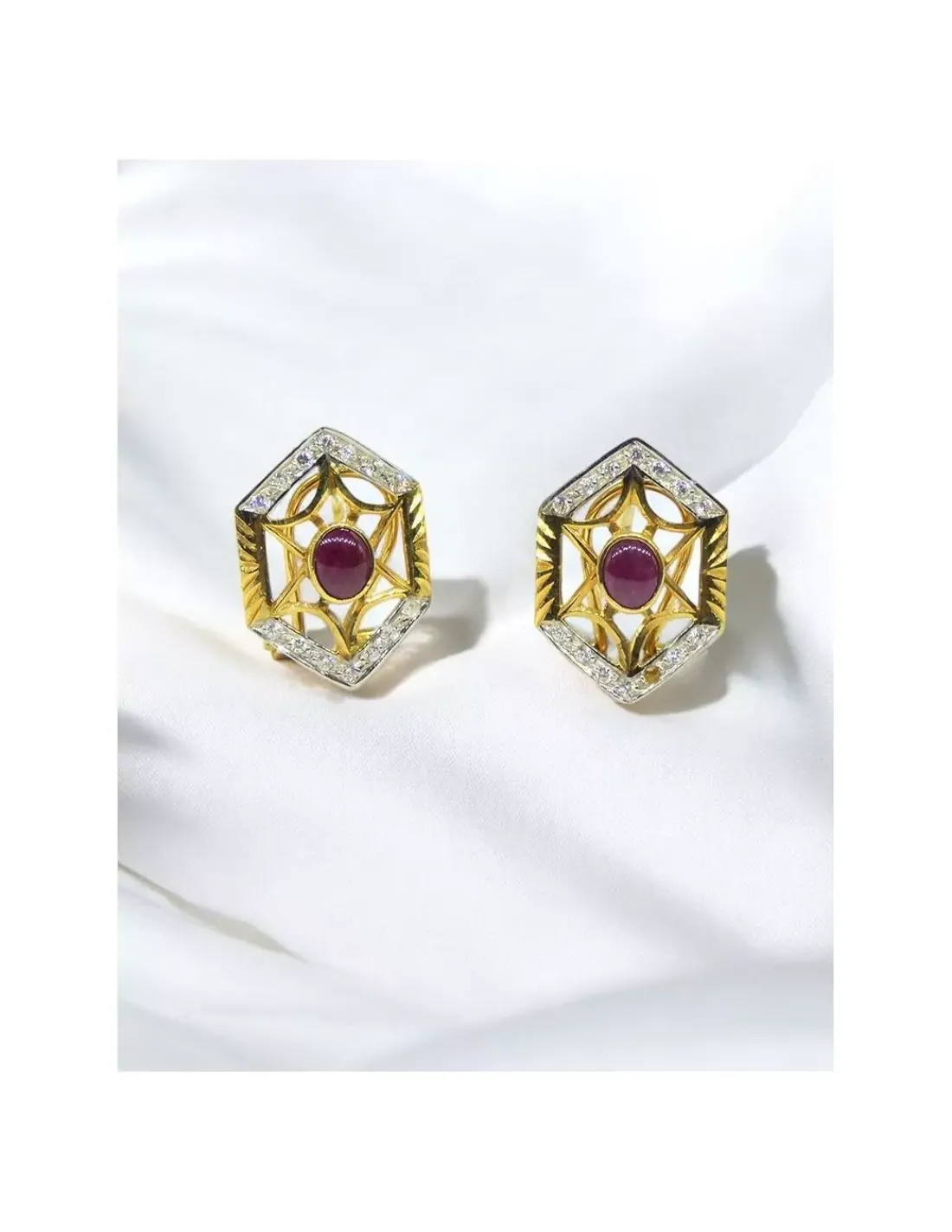 Fashion Pendientes forma rombo con circonitas y piedra morada 18k Pendientes De Oro